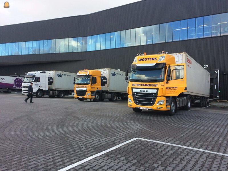 DAF / Volvo trekkers beschikbaar voor transport