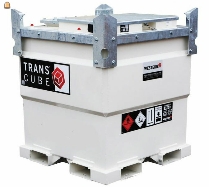 Werfbrandstoftanken type Transcube type 10TCG - 910 liter