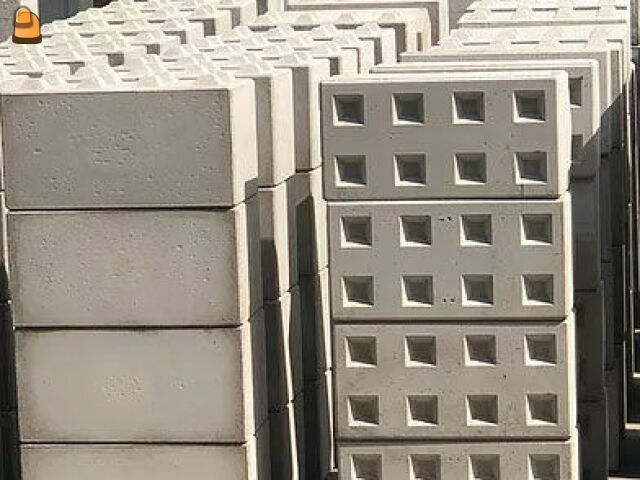 Productie van beton stapelblokken